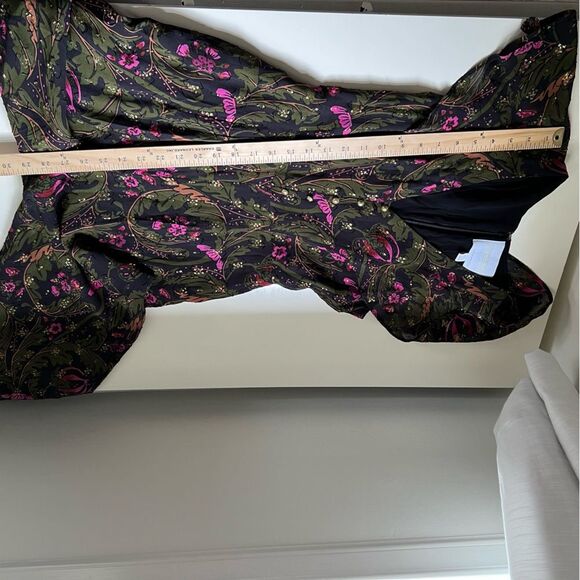 Anthropologie Ett Twa Brenda Jumpsuit Dark Floral Metallic Size 0 Party - Picture 15 of 15